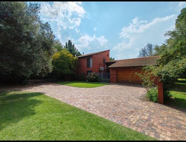 3 BEDROOM HOUSE FOR SALE IN THREE RIVERS PROPER